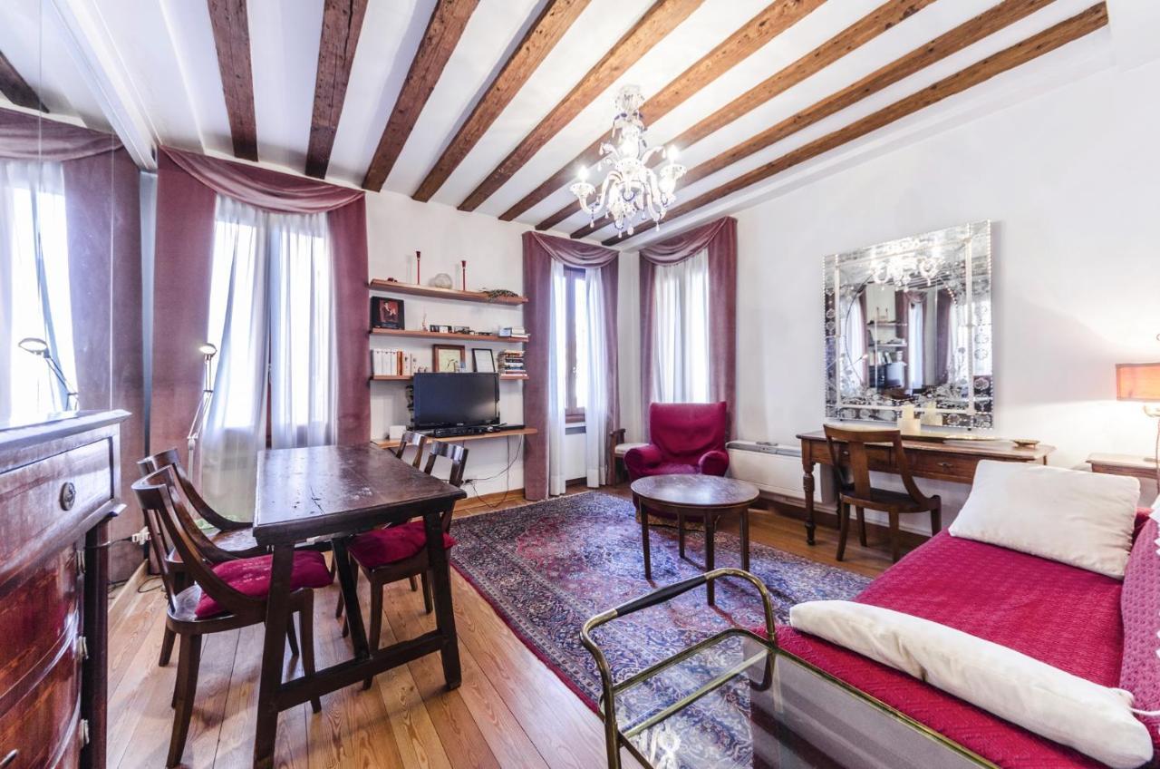 Biennale Apartament *